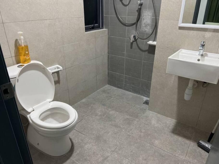 Mt Stay @ Aera Residence Petaling Jaya Ngoại thất bức ảnh